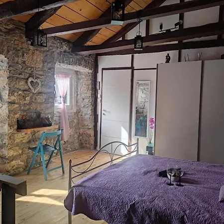 Casa Bravari Rustic Istrian Stone House Ferienhaus *