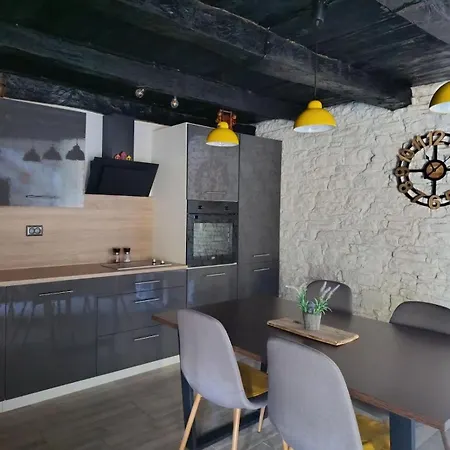 Casa Bravari Rustic Istrian Stone House * Kascerga