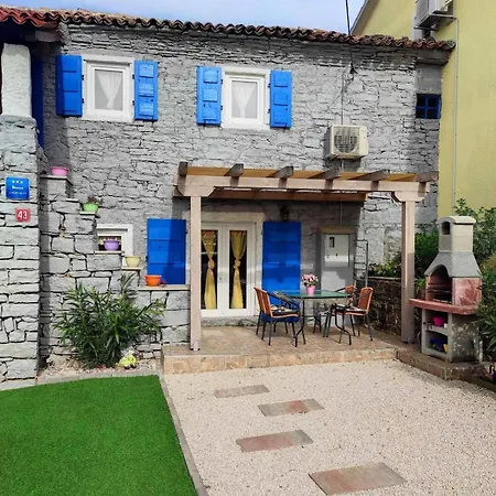 Casa Bravari Rustic Istrian Stone House
