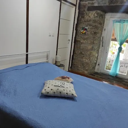 Casa Bravari Rustic Istrian Stone House *