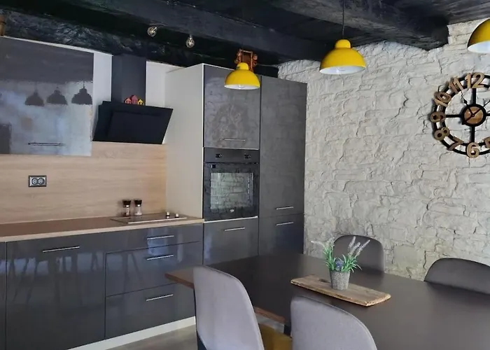 Casa Bravari Rustic Istrian Stone House * Kascerga