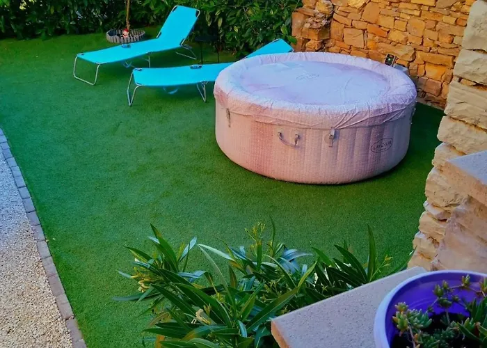 Casa Bravari Rustic Istrian Stone House * Kascerga