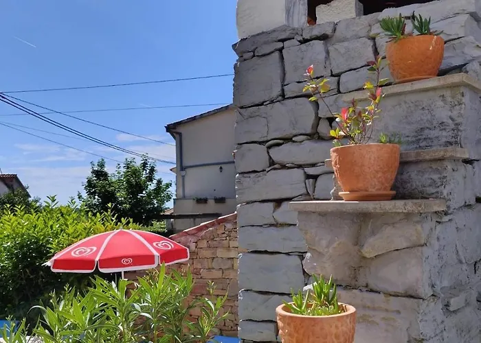 Casa Bravari Rustic Istrian Stone House